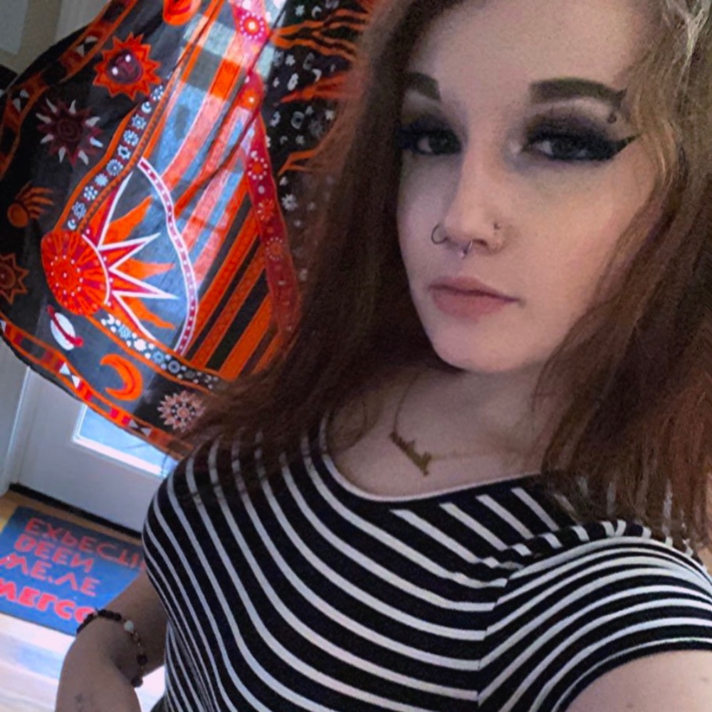 Meet your Posher, Madison